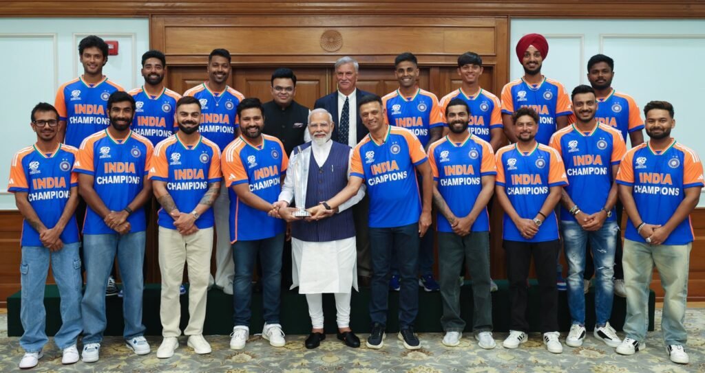 Grand welcome Team India  met with the  Prime Minister of India